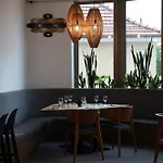 Fine Restaurant & 3*
