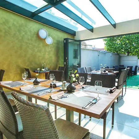 Fine Restaurant & 말라츠키